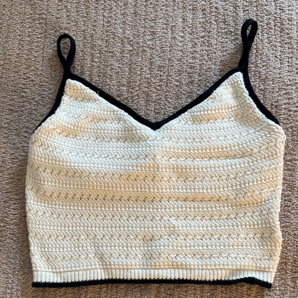 NWT Abercrombie Cream Knit Women's Top